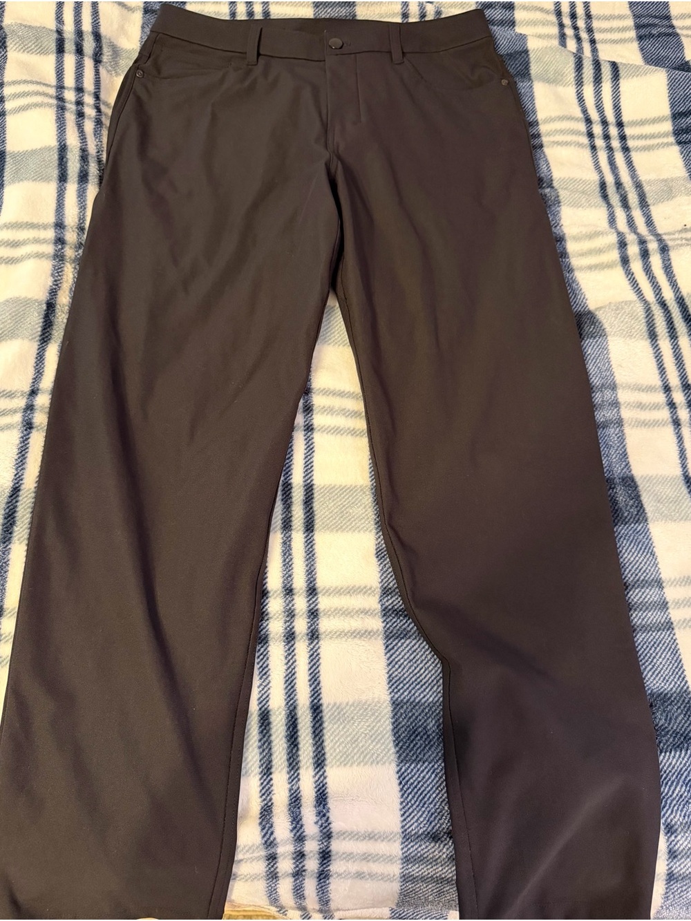 lululemon athletica Straight-Leg Pants in Black